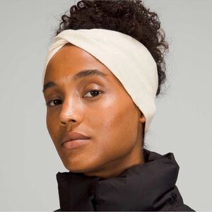 Lululemon Twist Knit Ear Warmer
